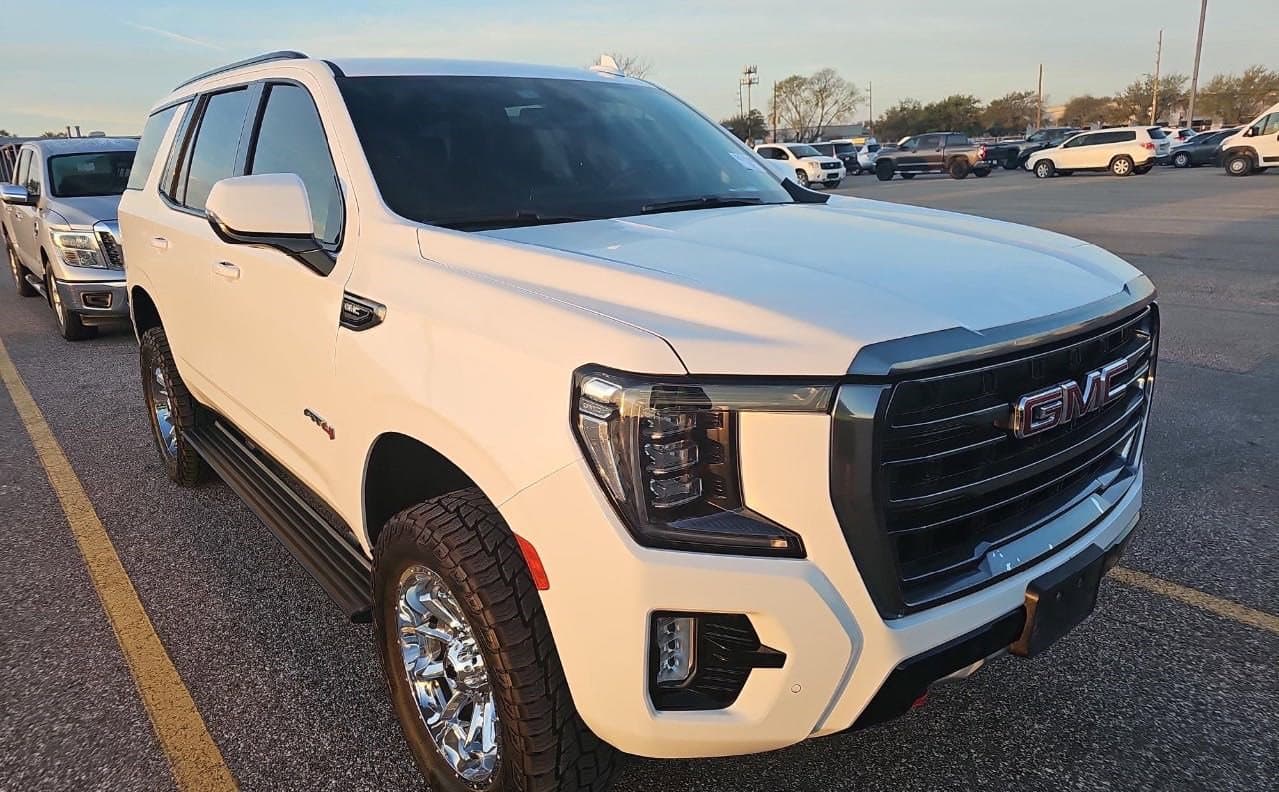2022 GMC Yukon AT4
