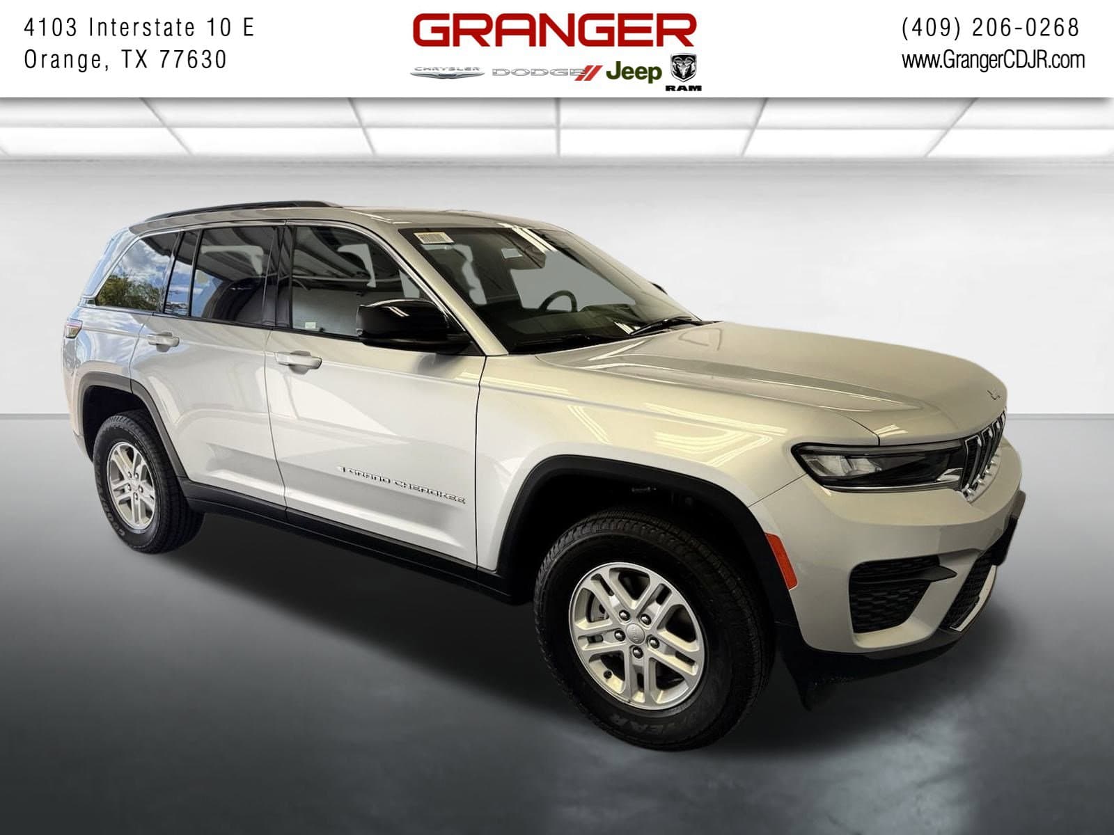 2025 Jeep Grand Cherokee Laredo