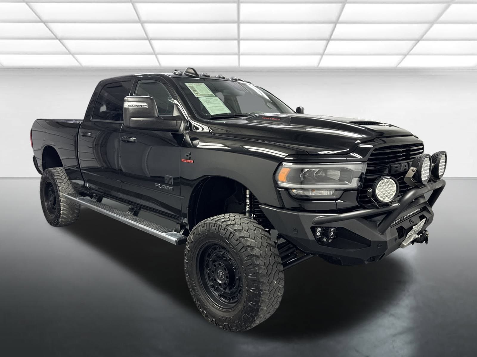 2024 Ram 3500 Laramie